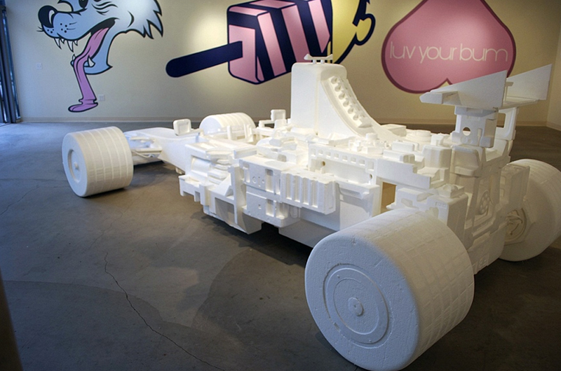 Illustration for article titled Artist Creates Life-Size F1 Car Out Of Styrofoam